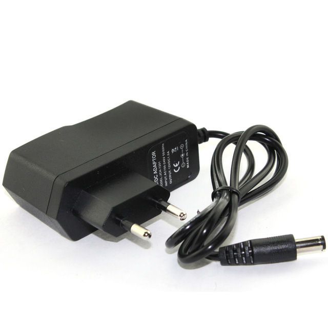 Strømforsyning 220v 9v 1a