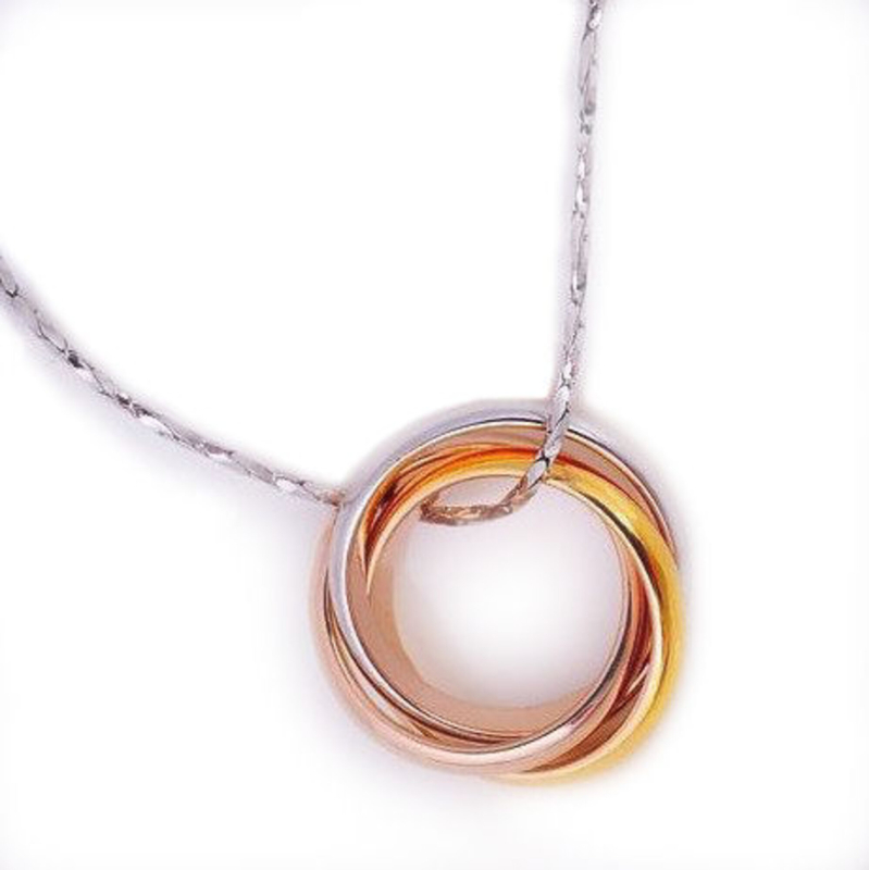 -farvede Ringe